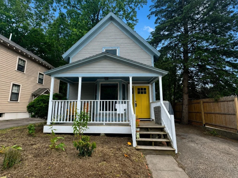 Unit for sale at 11 Alfred, Burlington, VT 05401