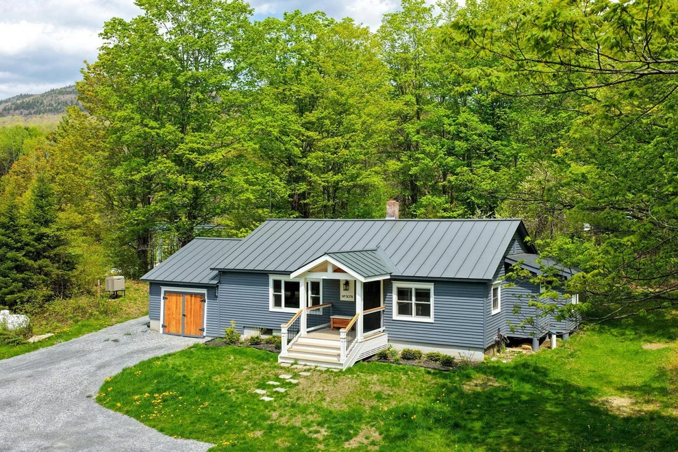 Unit for sale at 3078 North Hollow, Rochester, VT 05767