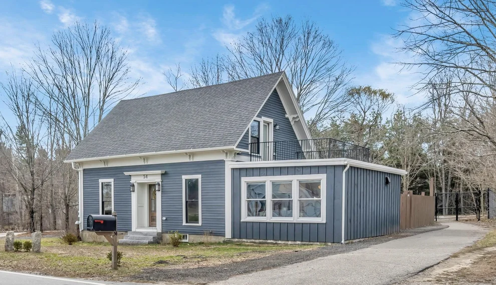Unit for sale at 54 Middle, Brentwood, NH 03833