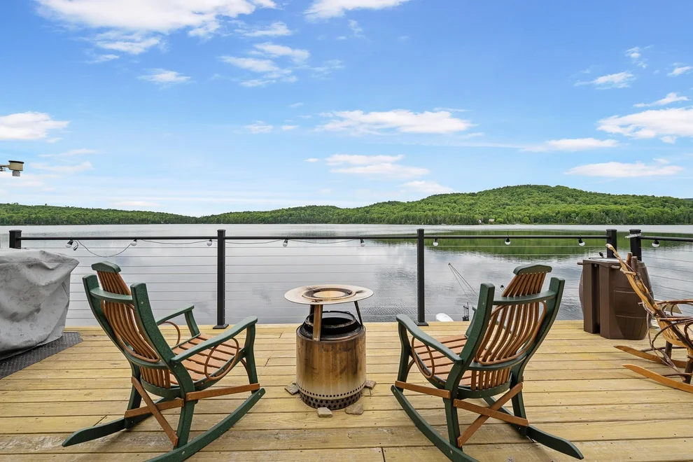 Unit for sale at 1437 Diamond Pond, Stewartstown, NH 03576