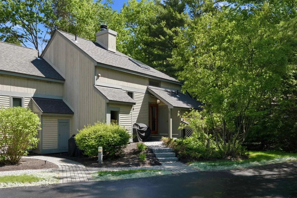 Unit for sale at 2696 Lake Shore, Gilford, NH 03249