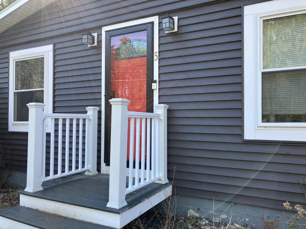 Unit for sale at 5 Jefferson, Rochester, NH 03867