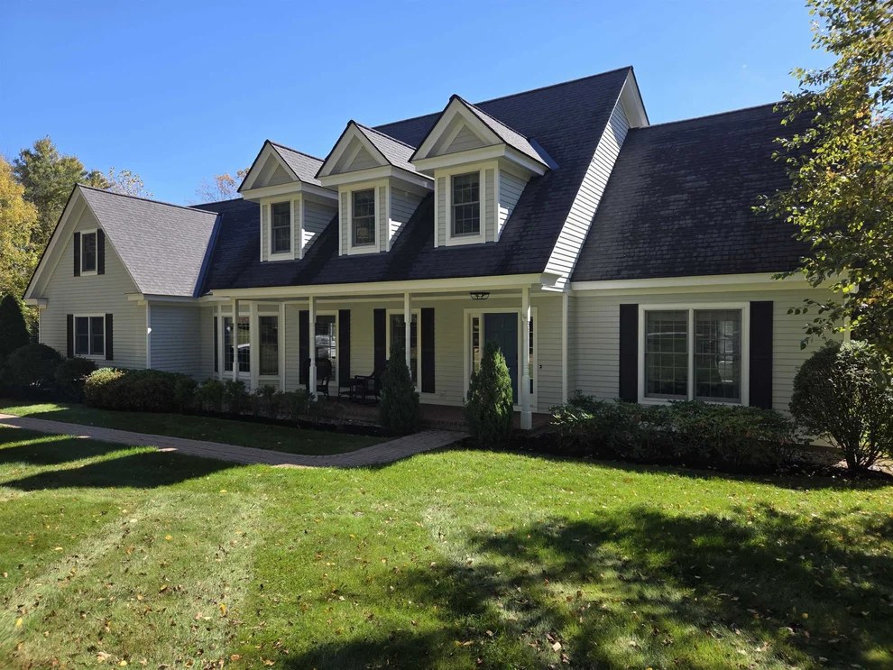 Unit for sale at 448 Village, Manchester, VT 05254