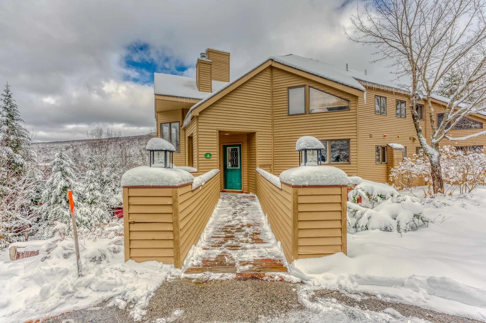 Unit for sale at 254 Crawford Ridge, Carroll, NH 03575