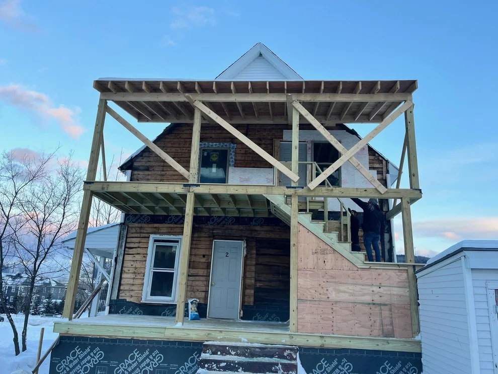 Unit for sale at 712 2Nd, Berlin, NH 03570