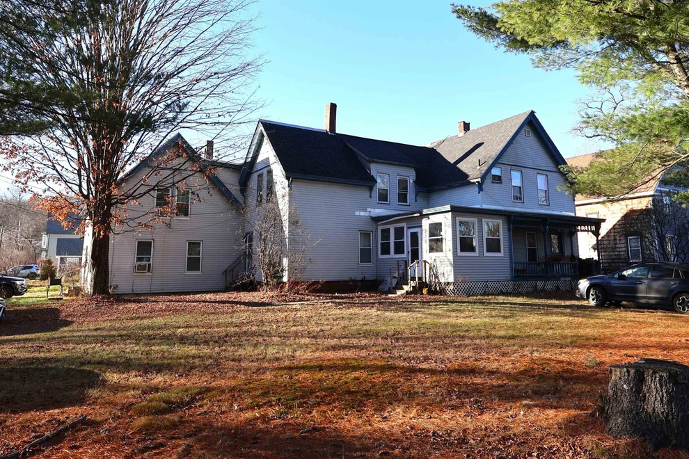 Unit for sale at 13 Hawthorn, Hartford, VT 05001