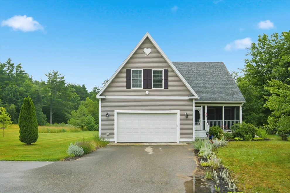 Unit for sale at 4 Memory, Loudon, NH 03307