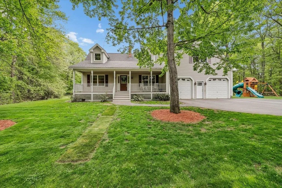 Unit for sale at 186 Woodhill Hooksett, Bow, NH 03304