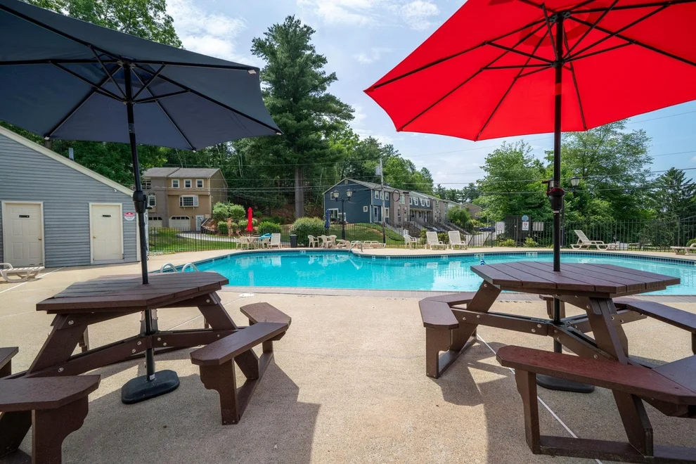 Unit for sale at 67 Cannongate III, Nashua, NH 03063
