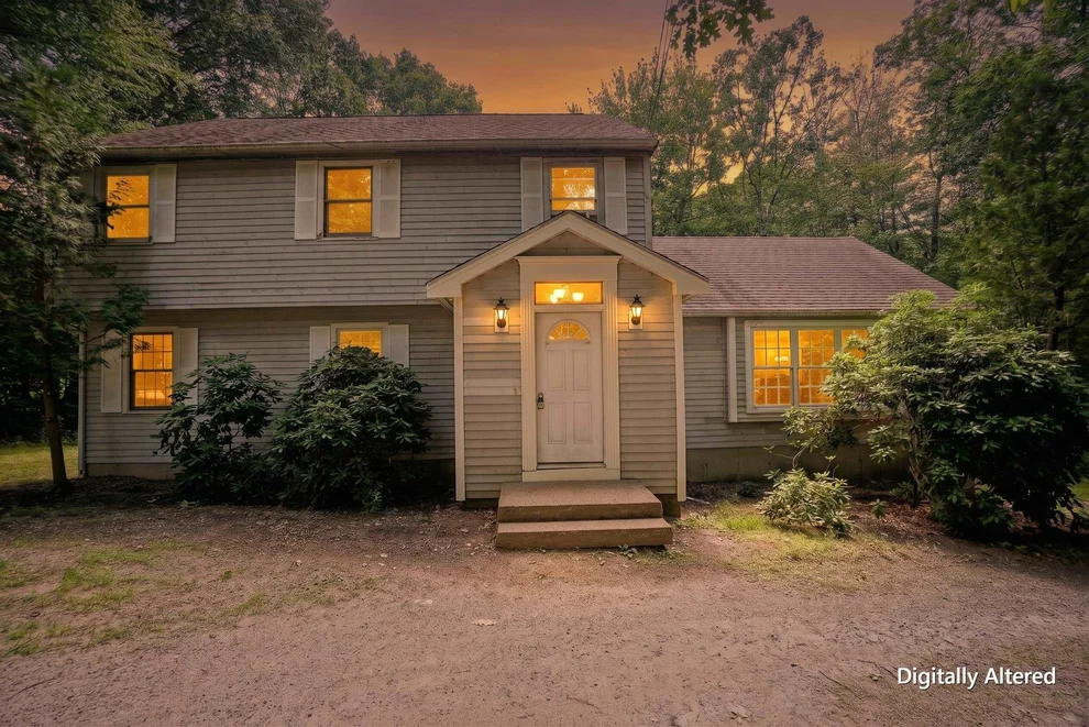 Unit for sale at 12 Anne, Hampstead, NH 03841