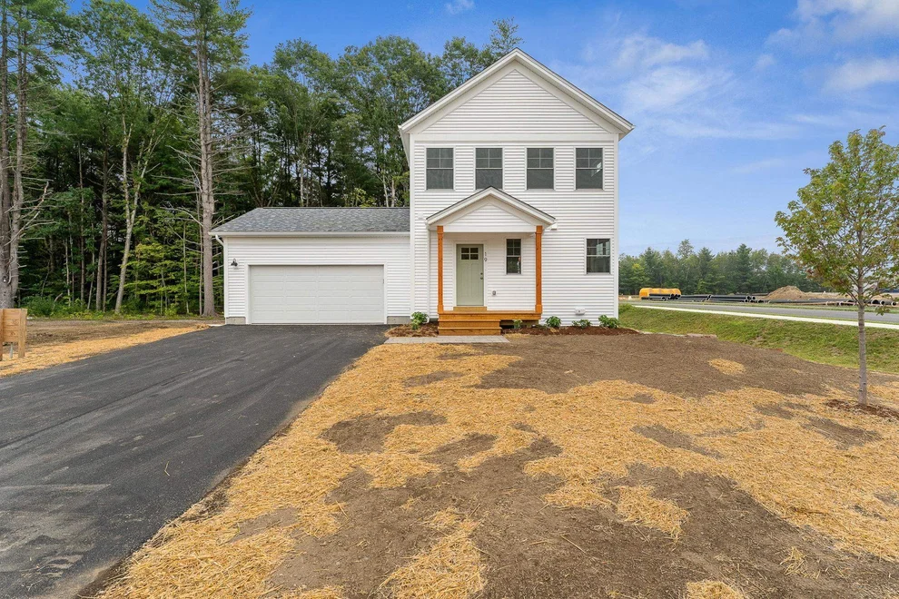 Unit for sale at 19 Dogwood, Milton, VT 05468