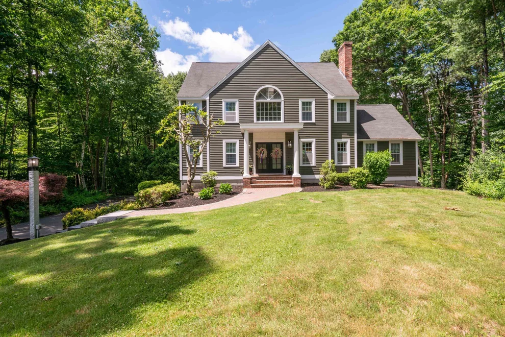 Unit for sale at 8 Coventry, Derry, NH 03038