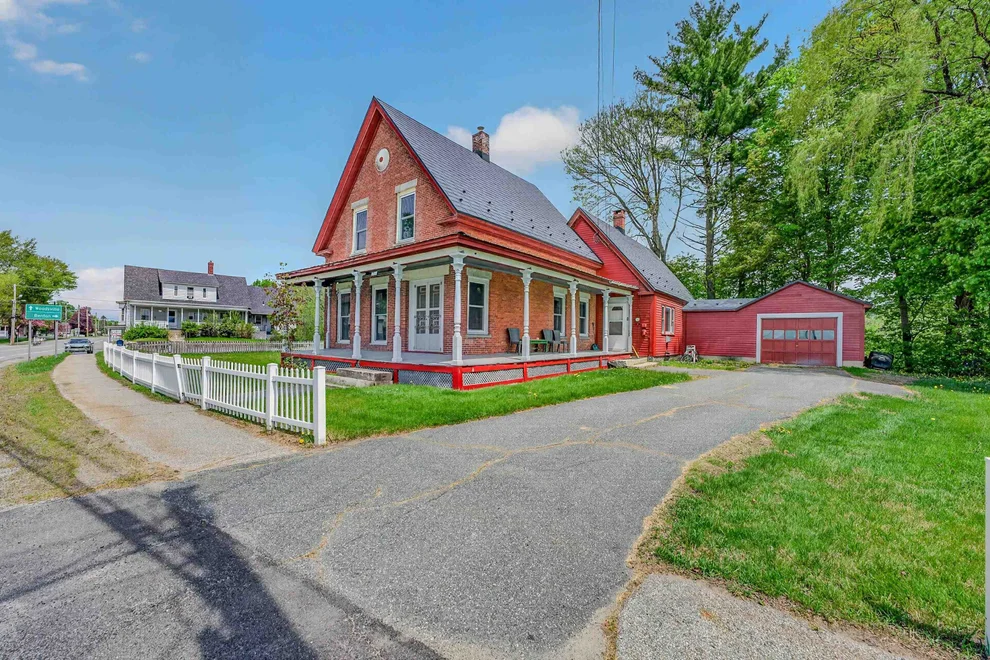 Unit for sale at 2710 Dartmouth College, Haverhill, NH 03774