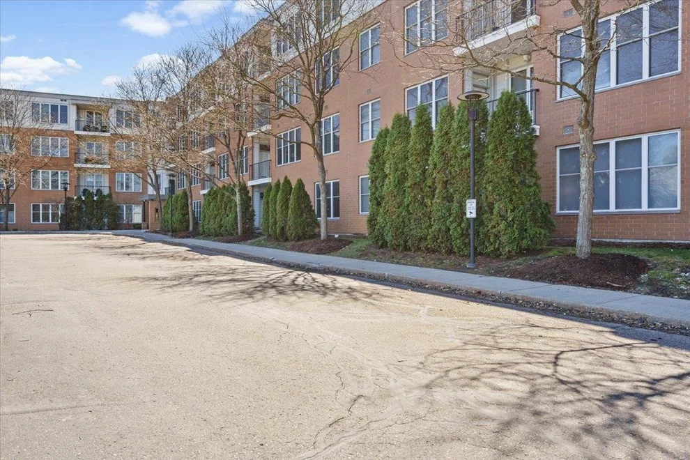 Unit for sale at 370 Farrell, South Burlington, VT 05403