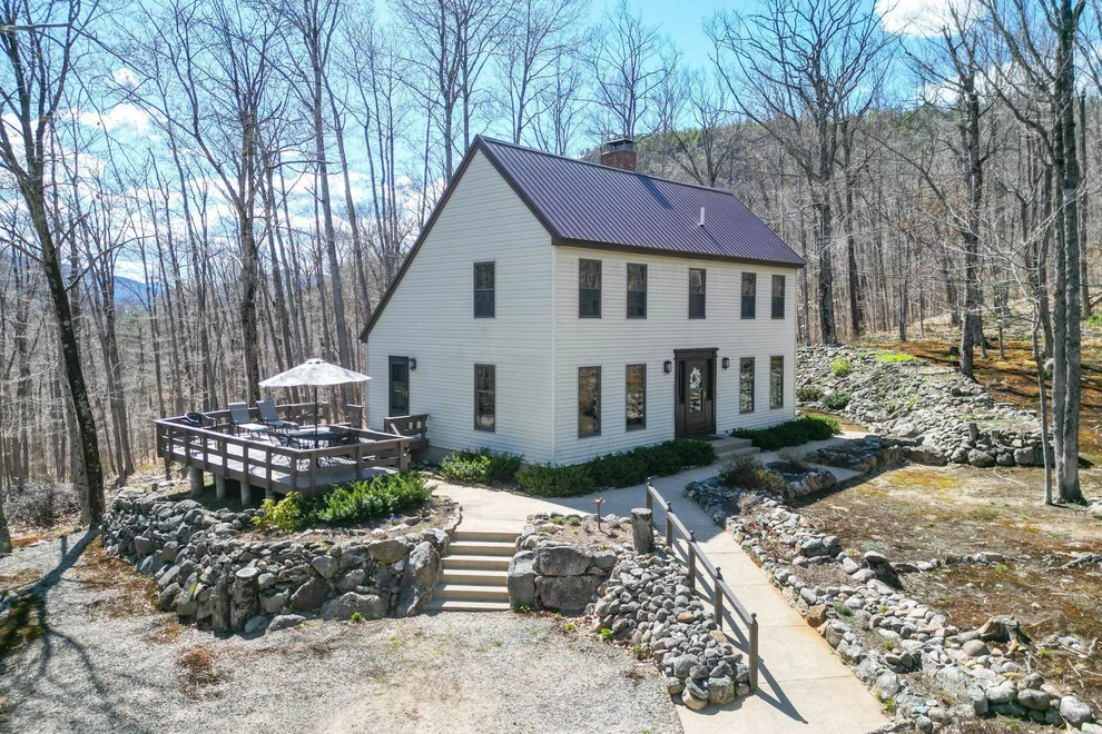Unit for sale at 46 Pickering, Bartlett, NH 03812