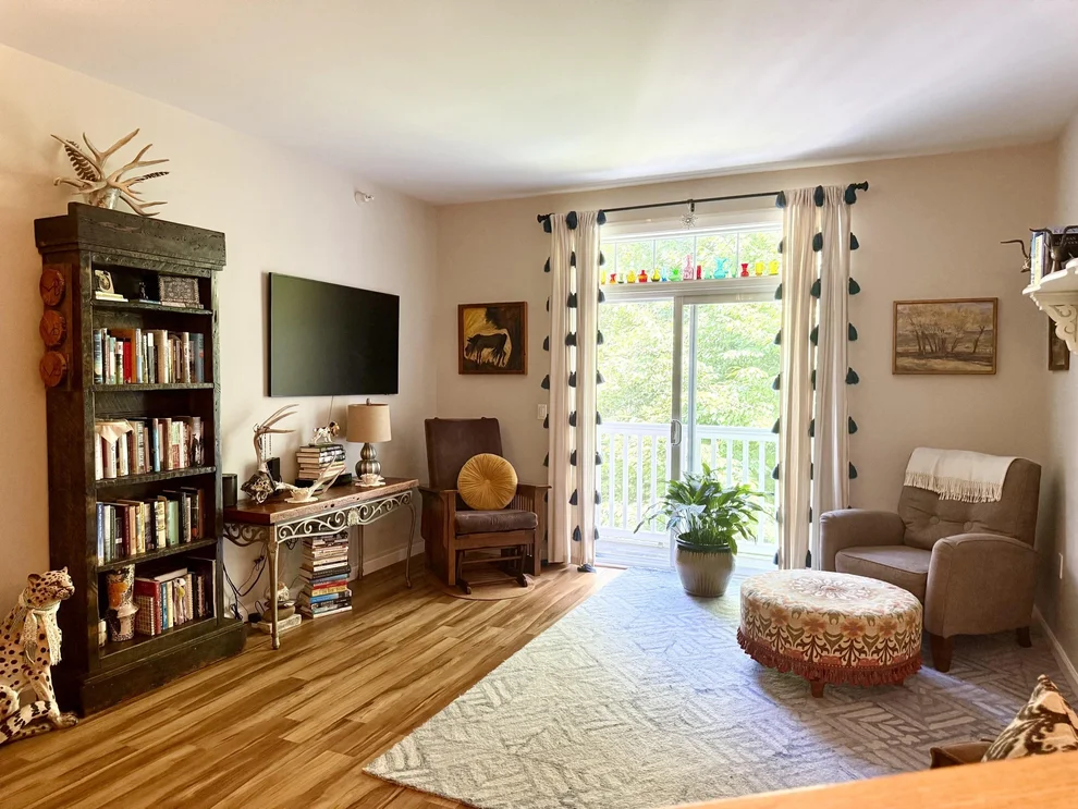 Unit for sale at 101 Eldredge, South Burlington, VT 05403