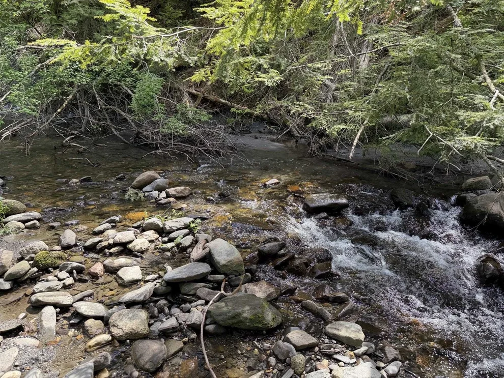 Unit for sale at 2278 Valley, Holland, VT 05830