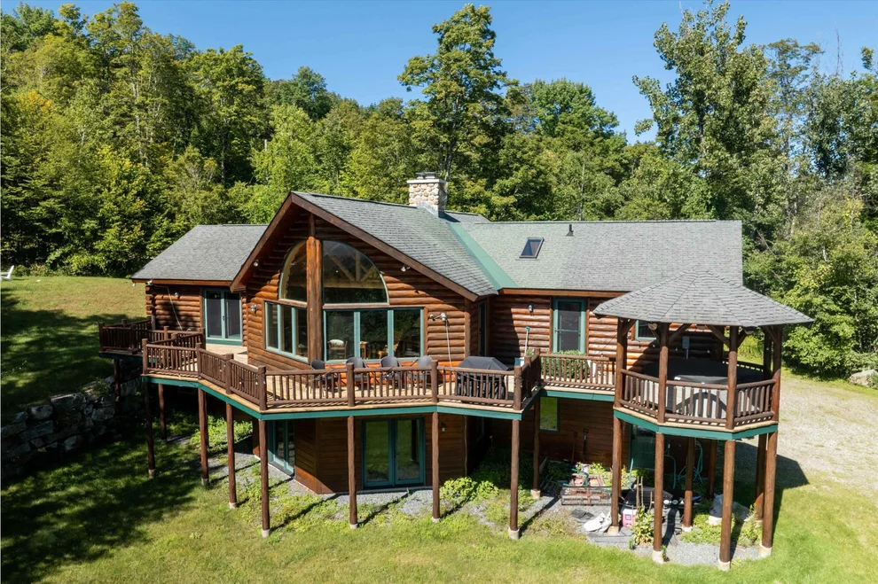Unit for sale at 259 Beechnut, Peru, VT 05152