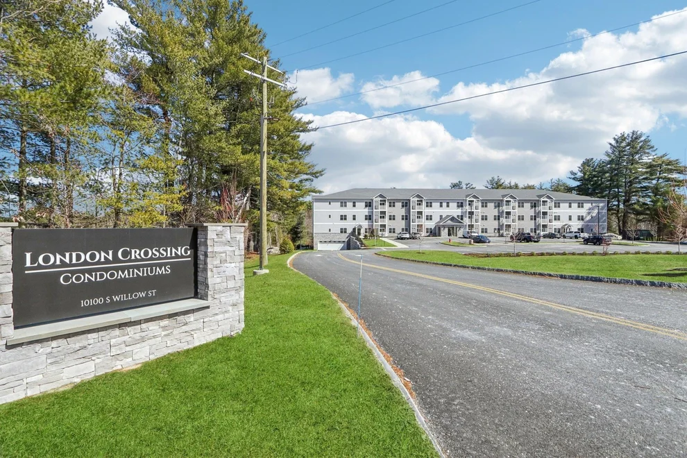 Unit for sale at 10100 S Willow, Manchester, NH 03103
