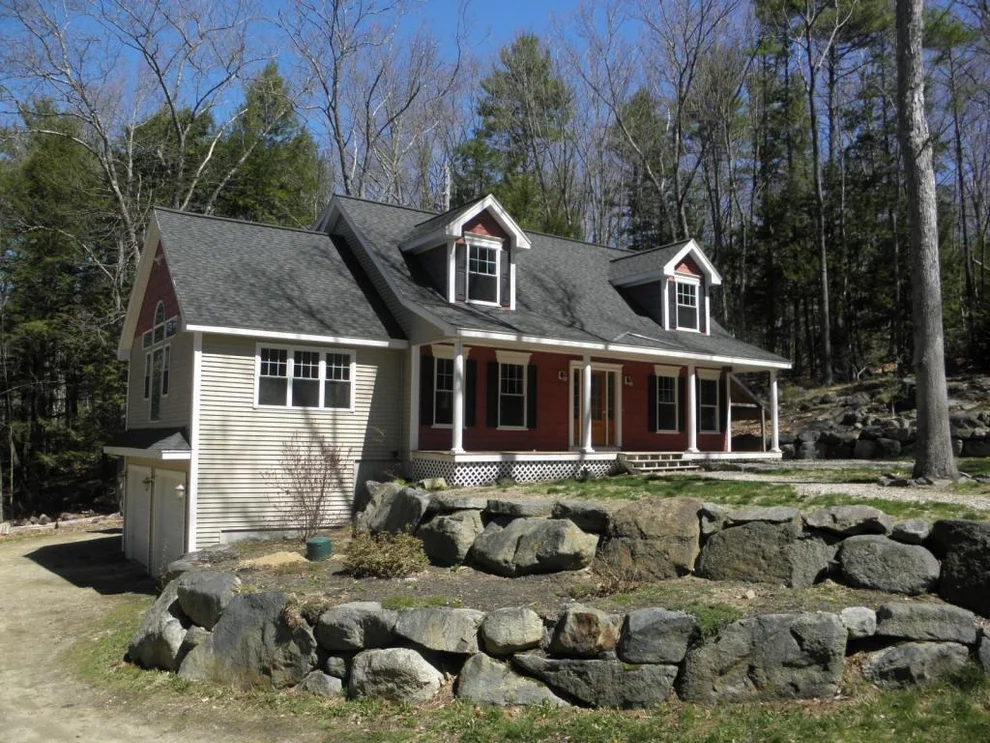 Unit for sale at 31A Woodridge, Exeter, NH 03833