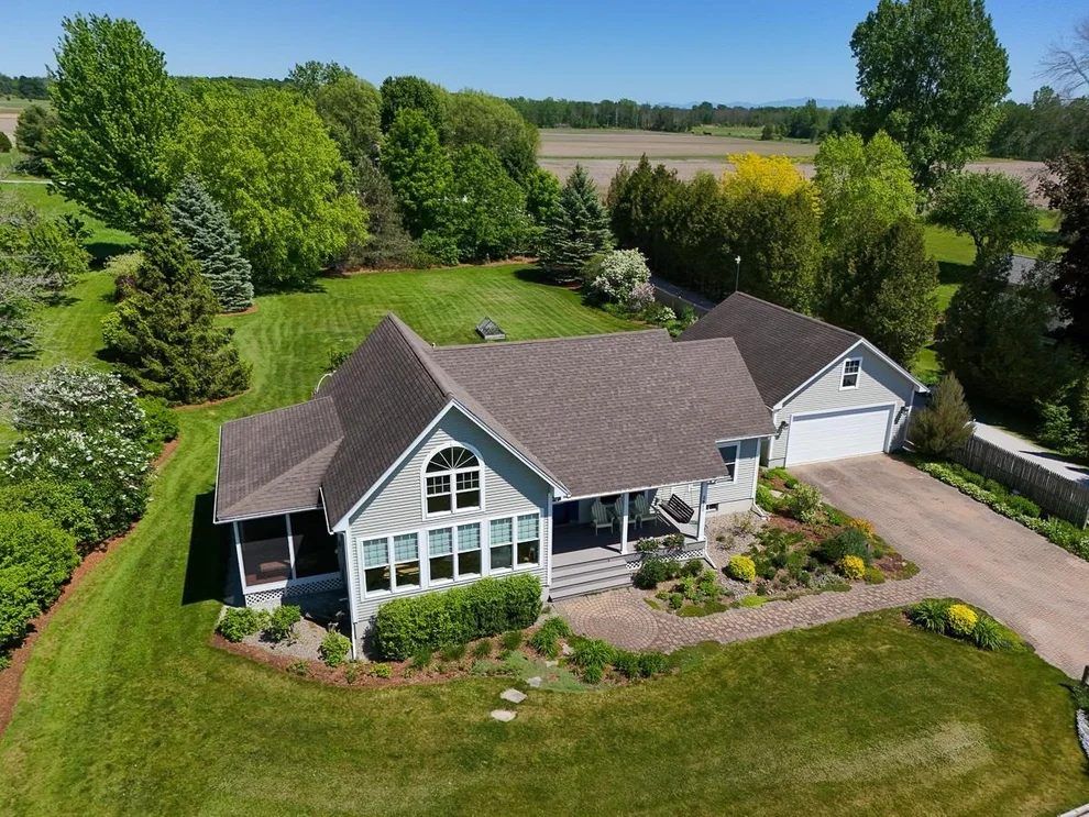 Unit for sale at 1600 West Shore, Isle La Motte, VT 05463
