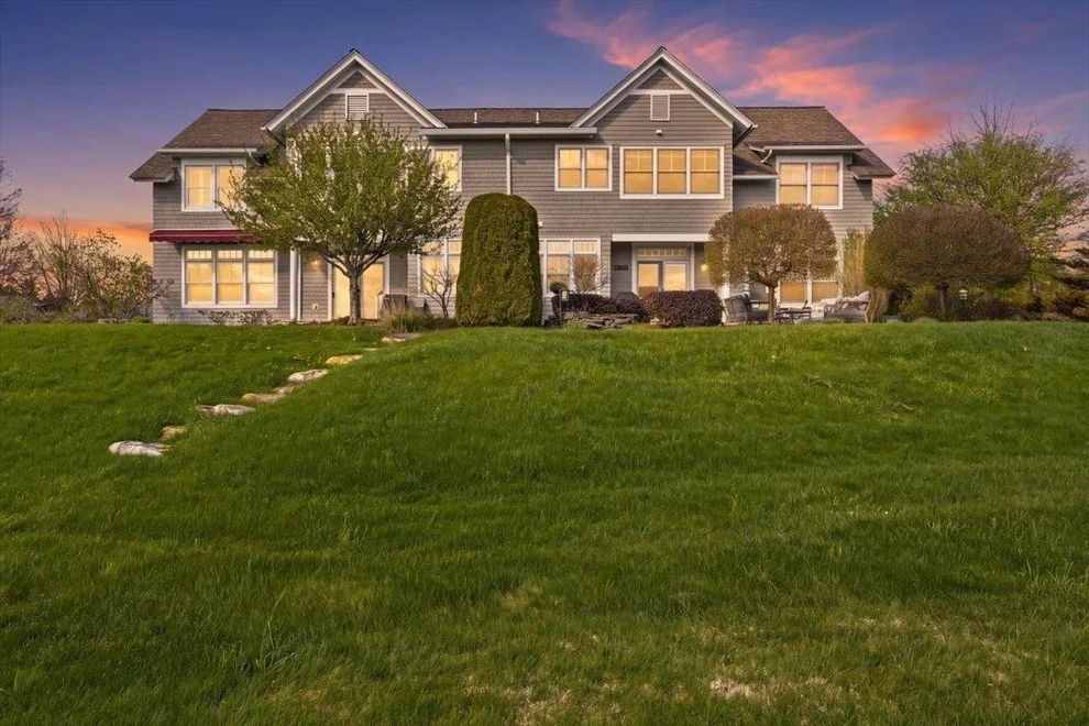 Unit for sale at 99 Fairway, South Burlington, VT 05403