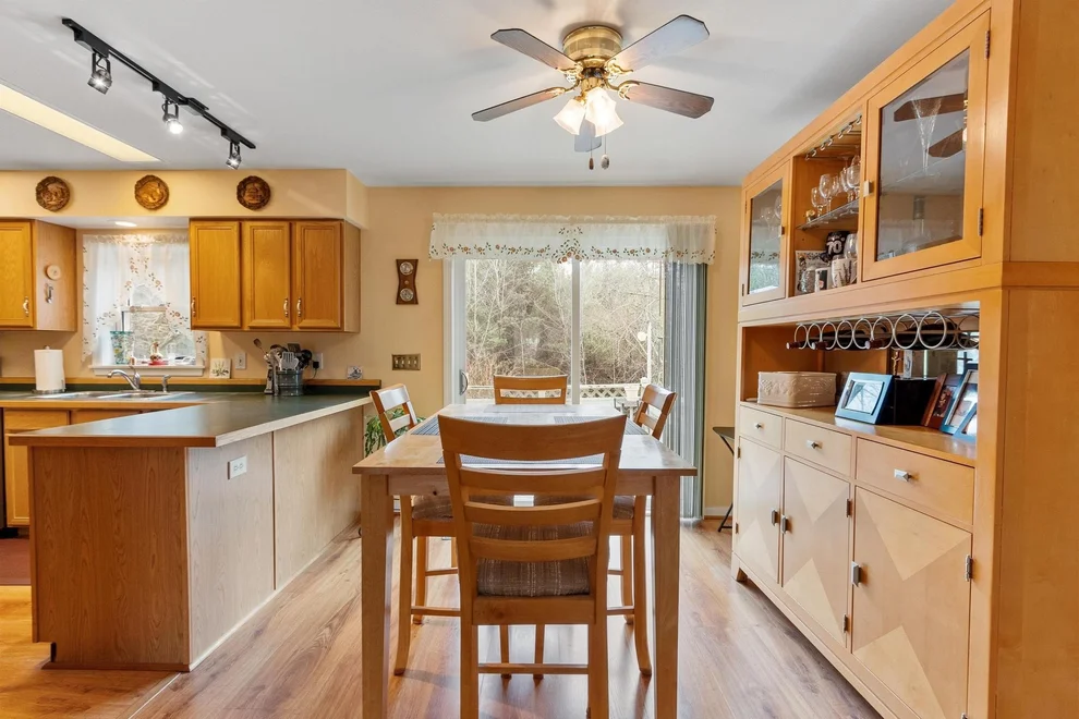Unit for sale at 121 Bellview, Swanzey, NH 03446