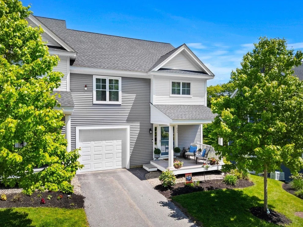 Unit for sale at 235 Knollwood, Manchester, NH 03102