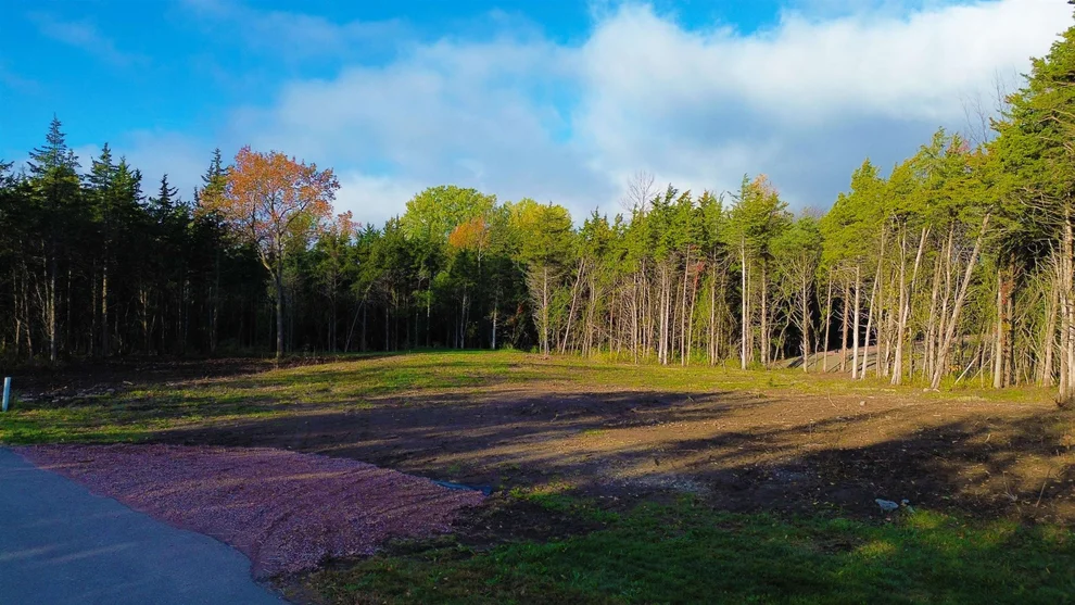 Unit for sale at 92 Lindsey's, South Hero, VT 05486