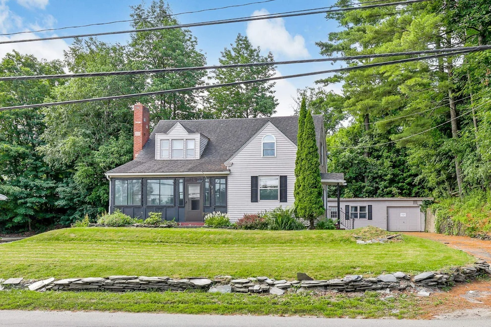 Unit for sale at 63 Highland, Newport City, VT 05855