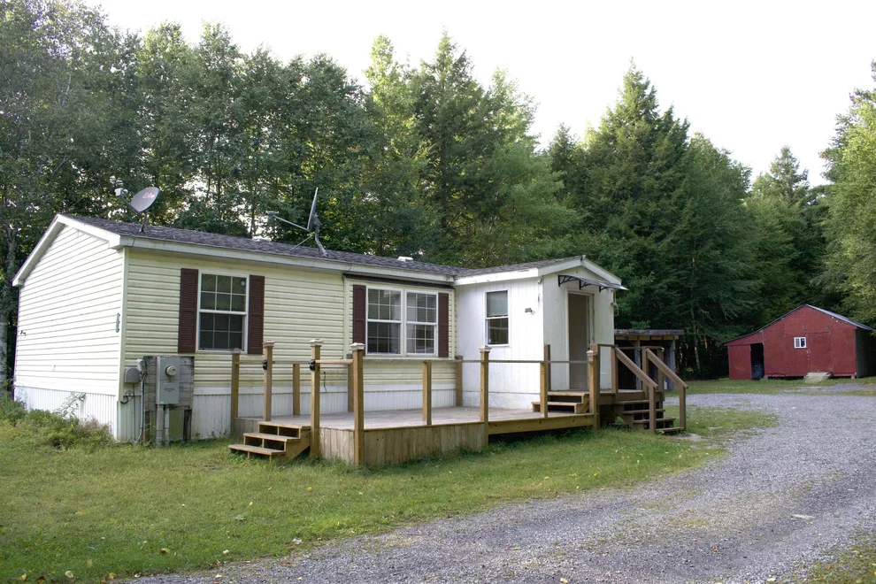 Unit for sale at 399 Freedom Acres, Starksboro, VT 05487