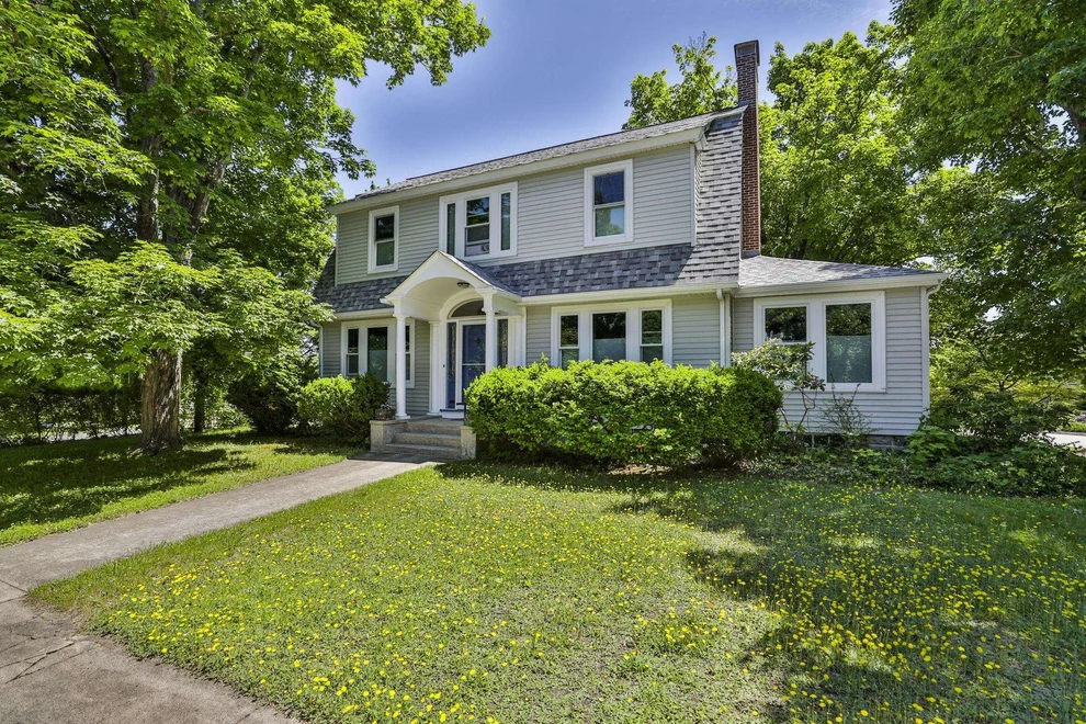Unit for sale at 40 Stark, Nashua, NH 03064