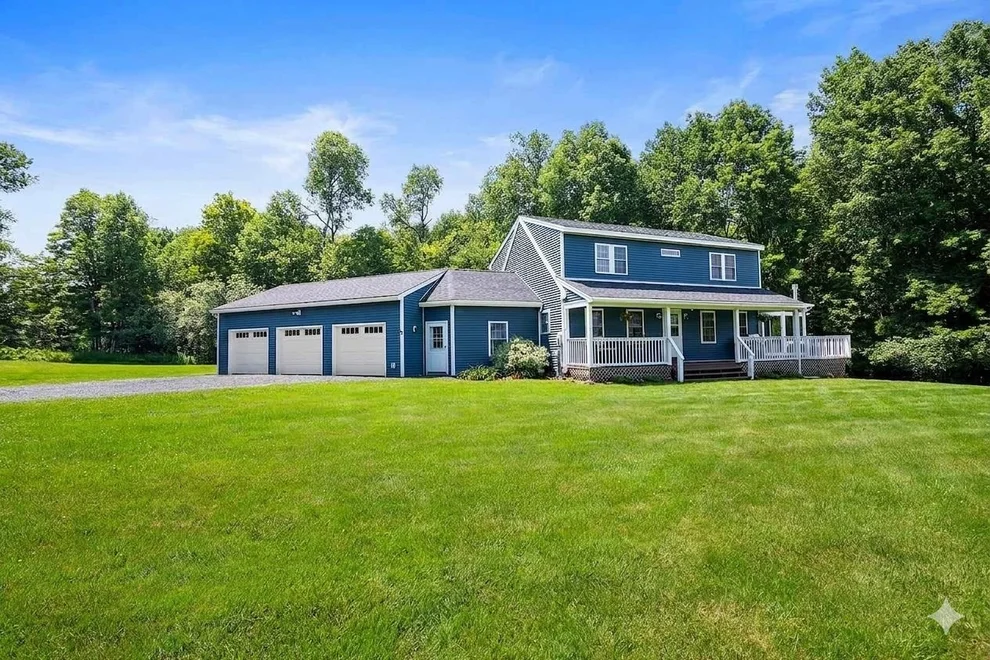 Unit for sale at 1112 Cobb Hill, Moretown, VT 05660