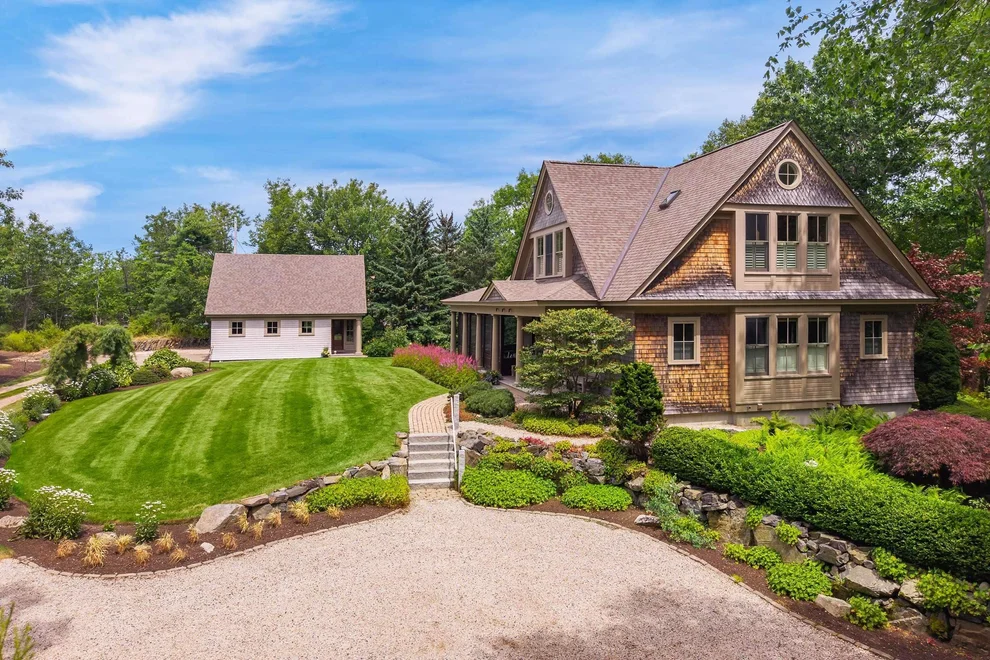 Unit for sale at 6 Pebble, York, ME 03902