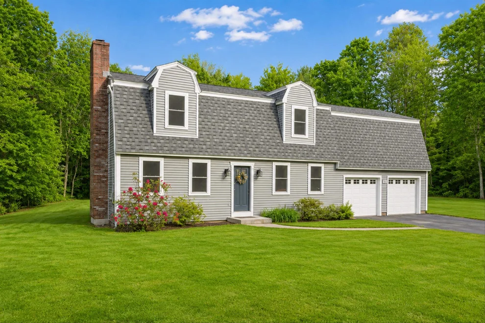 Unit for sale at 51 Scobie, New Boston, NH 03070