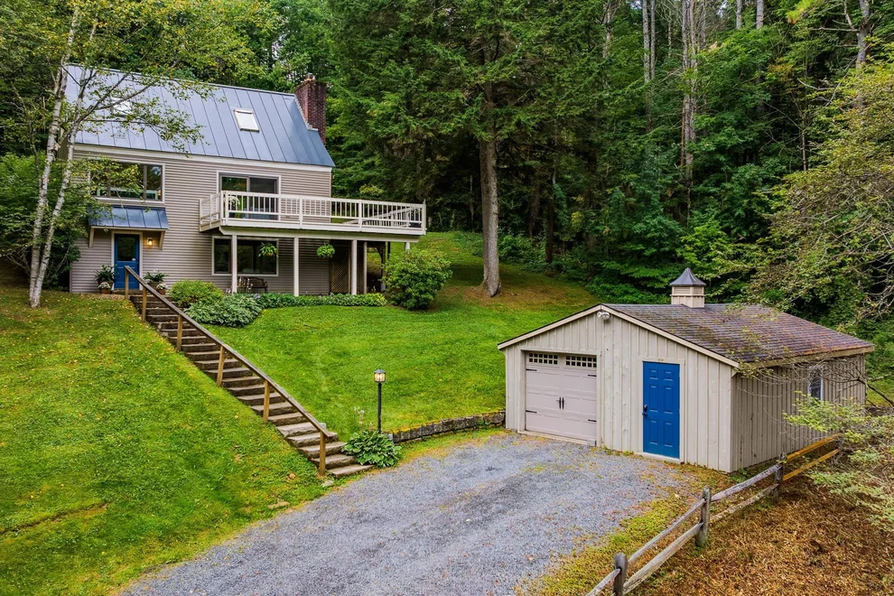 Unit for sale at 151 Dwight, Hartford, VT 05059