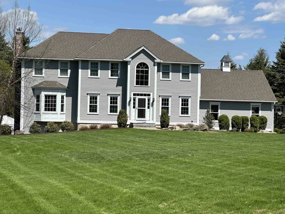 Unit for sale at 75 Pasture, Bedford, NH 03110