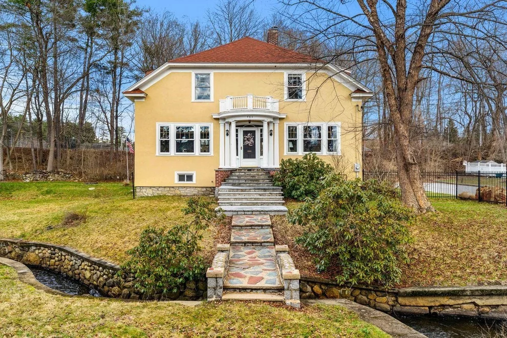 Unit for sale at 483 Walnut, Manchester, NH 03104