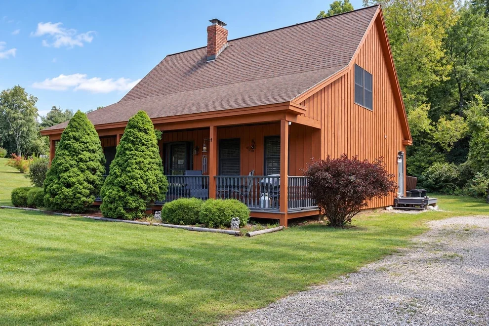 Unit for sale at 249 Pine Hollow, Pownal, VT 05261