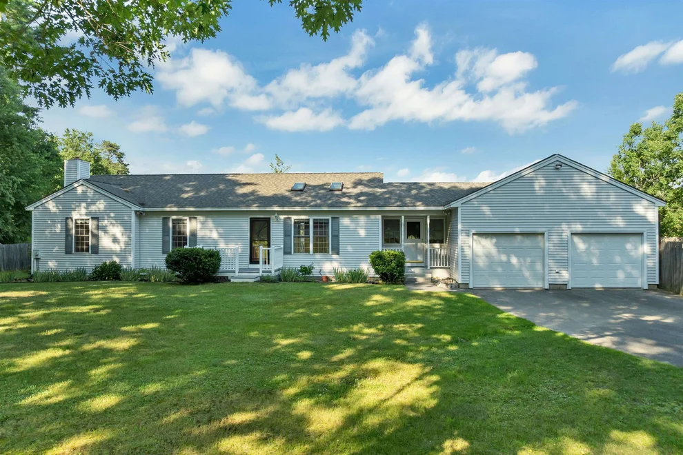Unit for sale at 84 Fremont, Raymond, NH 03077