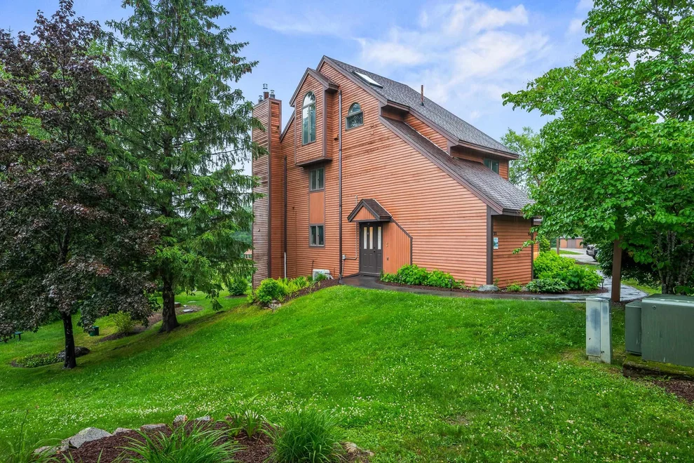 Unit for sale at 1 Nordic Village, Bartlett, NH 03838