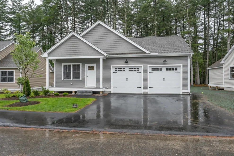 Unit for sale at 12 Wilderness, Nashua, NH 03062