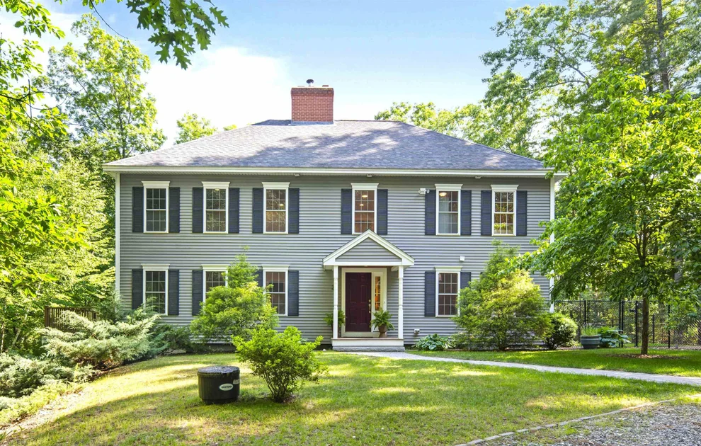 Unit for sale at 27 Colonel Wilkins, Amherst, NH 03031
