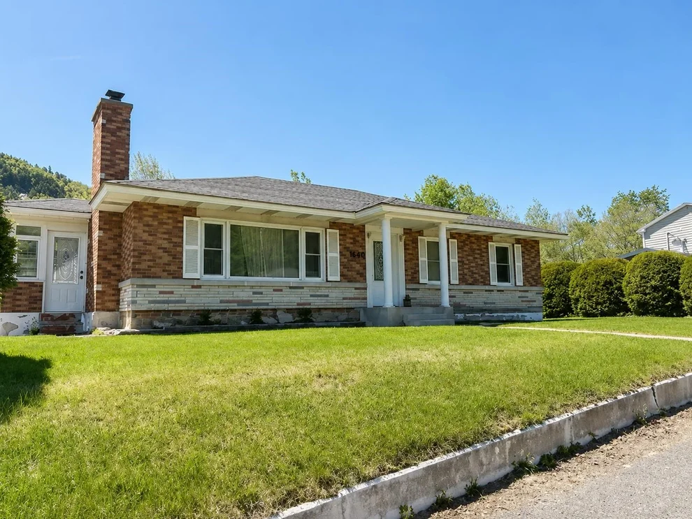 Unit for sale at 471 Madison, Berlin, NH 03570
