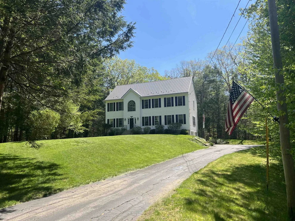 Unit for sale at 79 Emerald, Danville, NH 03819