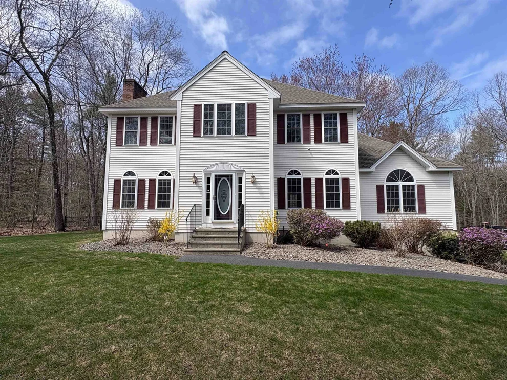 Unit for sale at 116 Fiddlehead, Chester, NH 03036