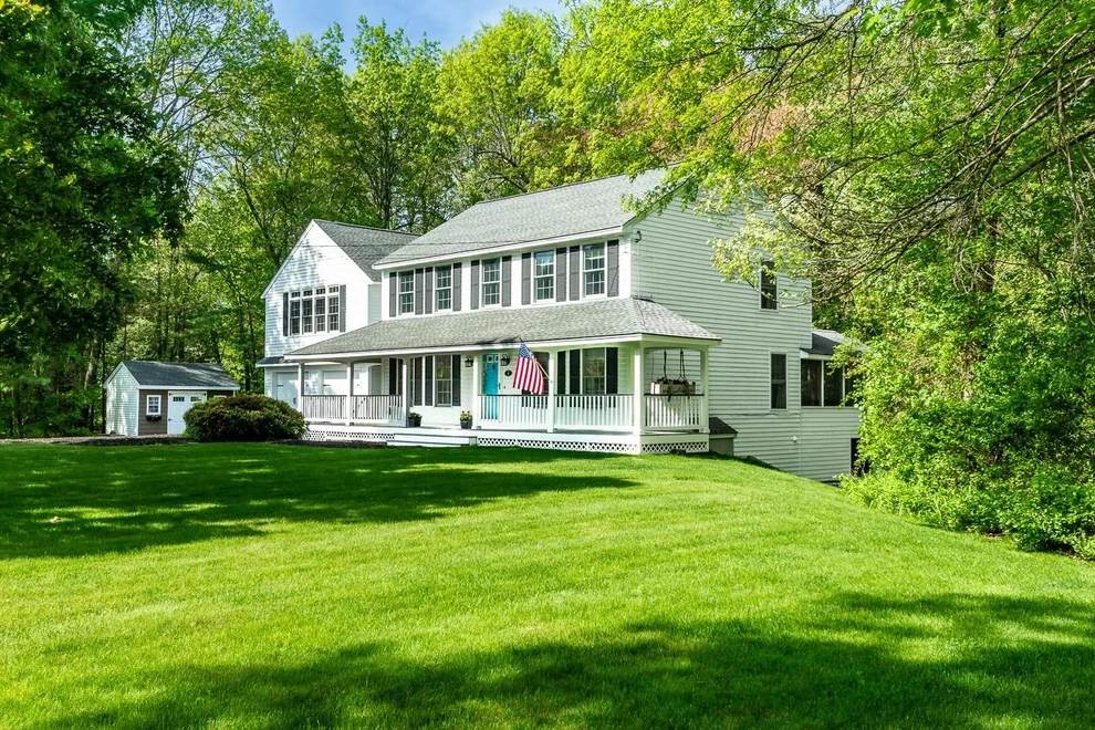 Unit for sale at 4 Leary, Litchfield, NH 03052