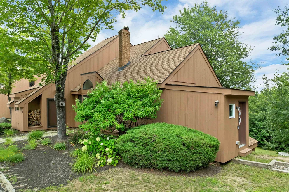 Unit for sale at 31 Top Notch, Bartlett, NH 03812