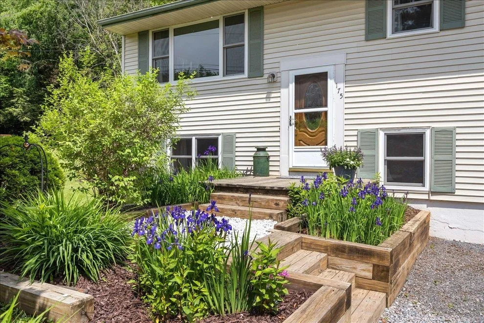 Unit for sale at 175 Rocky Ridge, St. George, VT 05495