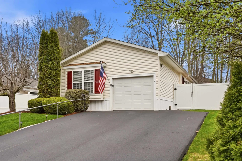 Unit for sale at 16 Shilah, Derry, NH 03038